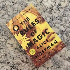Reese’s Bookclub The Rules of Magic